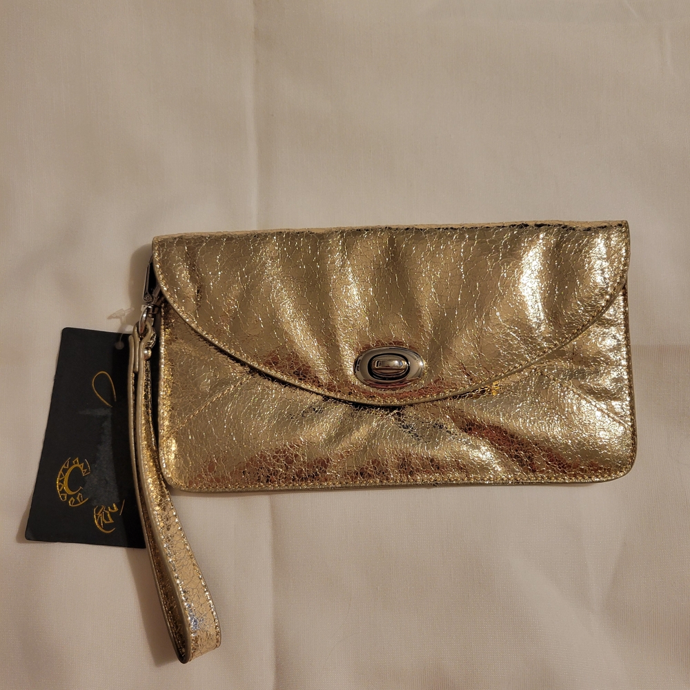 Elegant Sorial Gold Wristlet Clutch